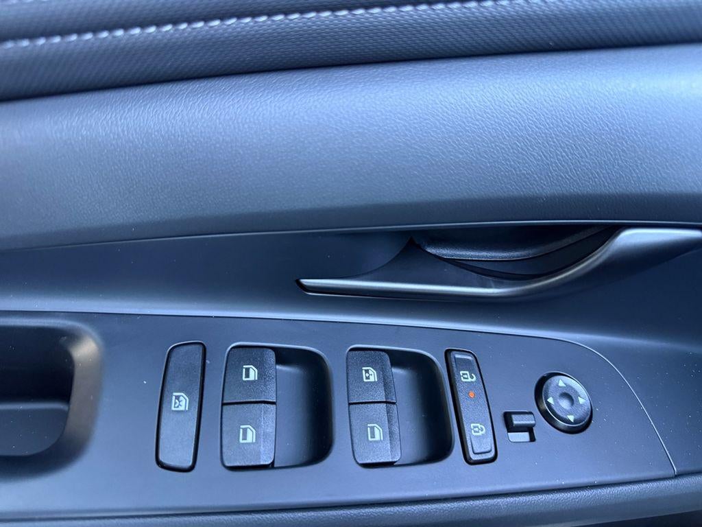 2026 Hyundai ELANTRA HEV SEL Sport