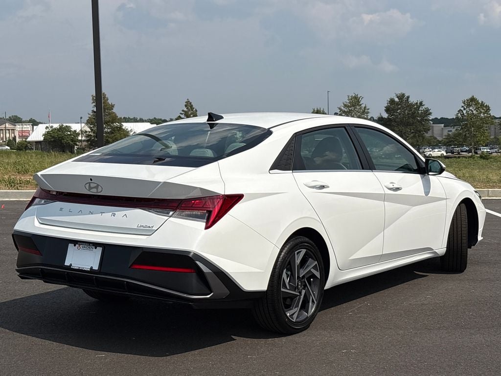 2026 Hyundai ELANTRA Limited