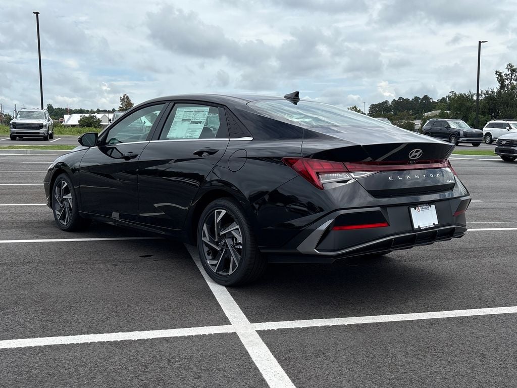 2026 Hyundai ELANTRA Limited