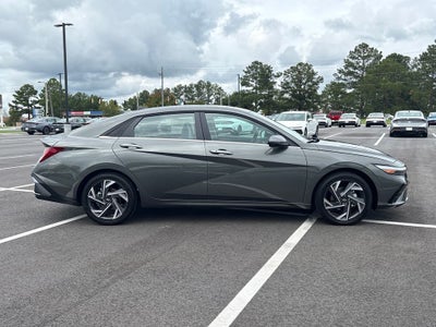 2026 Hyundai ELANTRA Limited