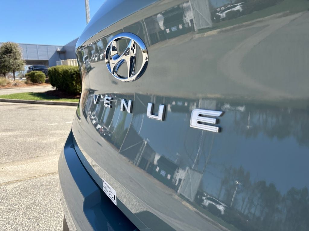 2026 Hyundai VENUE SE