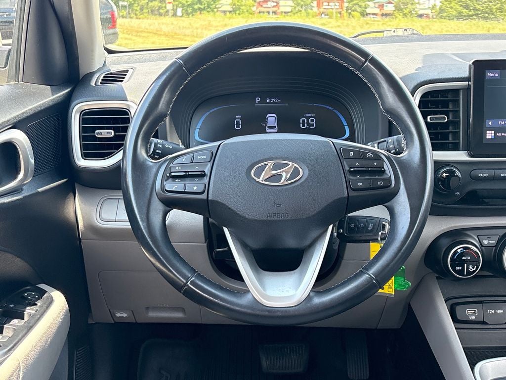 2023 Hyundai VENUE SEL