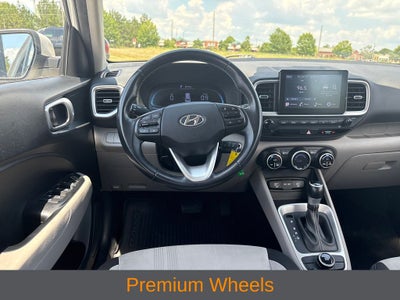 2023 Hyundai VENUE SEL