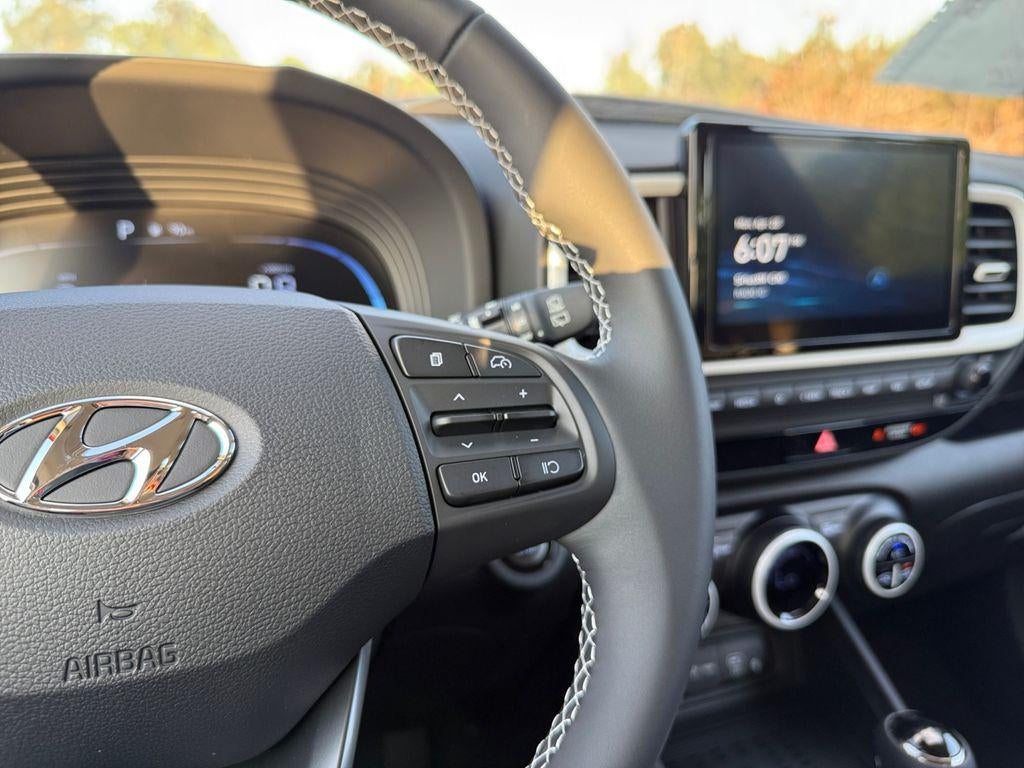 2025 Hyundai VENUE Limited