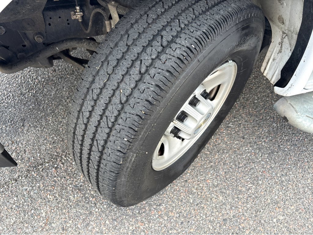 2024 Chevrolet Express Cargo 2500 WT