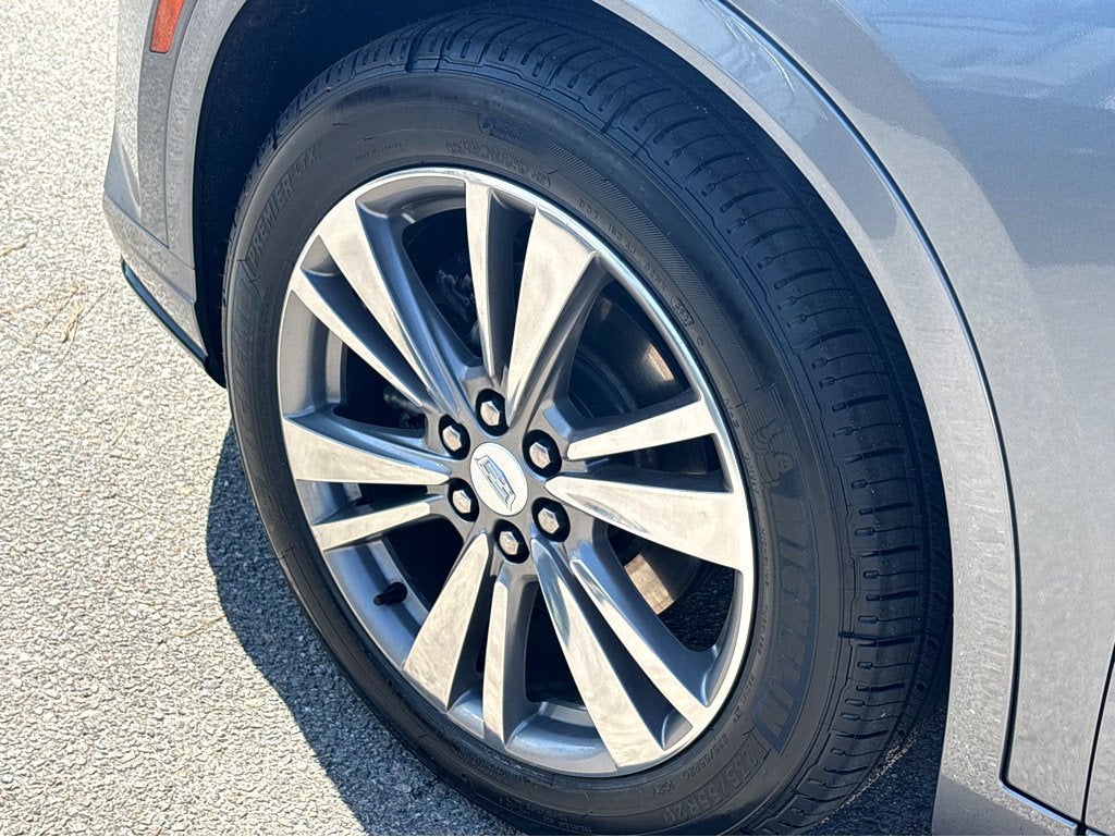 2022 Cadillac XT6 Premium Luxury