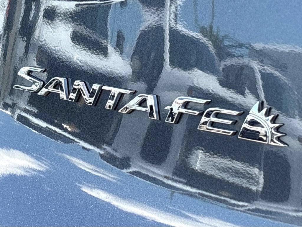 2023 Hyundai SANTA FE SE