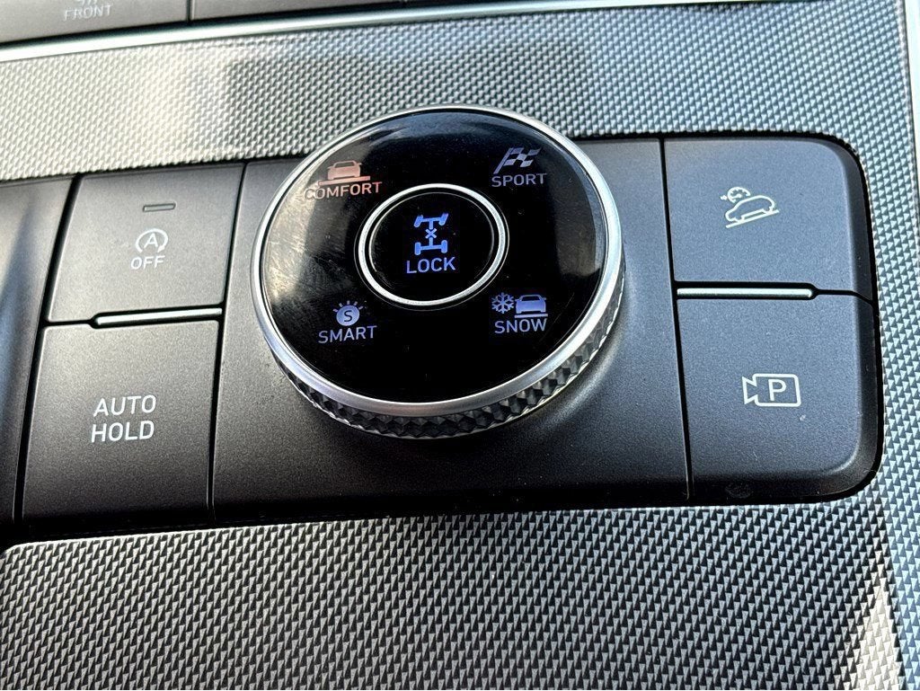 2023 Hyundai SANTA FE SE