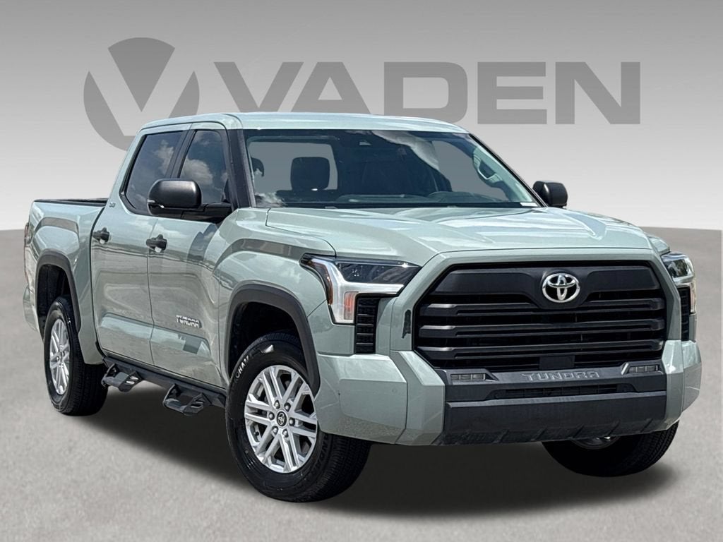 2024 Toyota Tundra 4WD SR5
