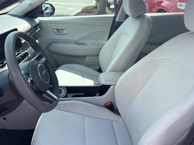 2024 Hyundai KONA SE