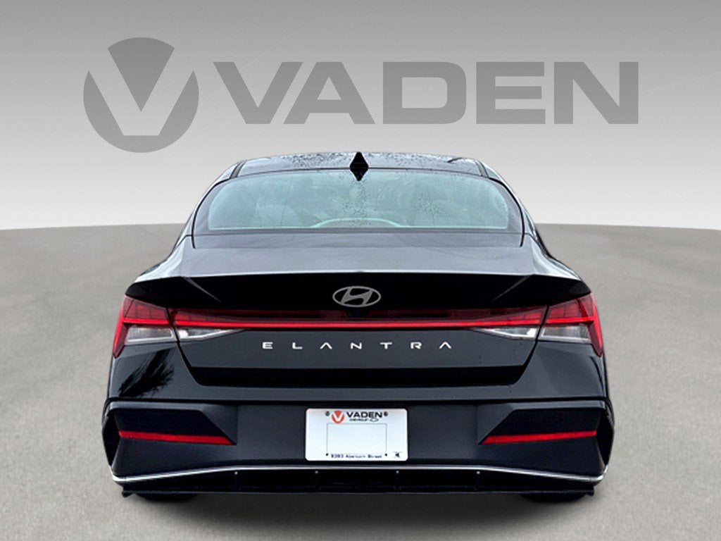 2025 Hyundai ELANTRA SEL Convenience