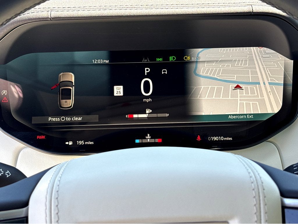 2025 Land Rover Range Rover SE