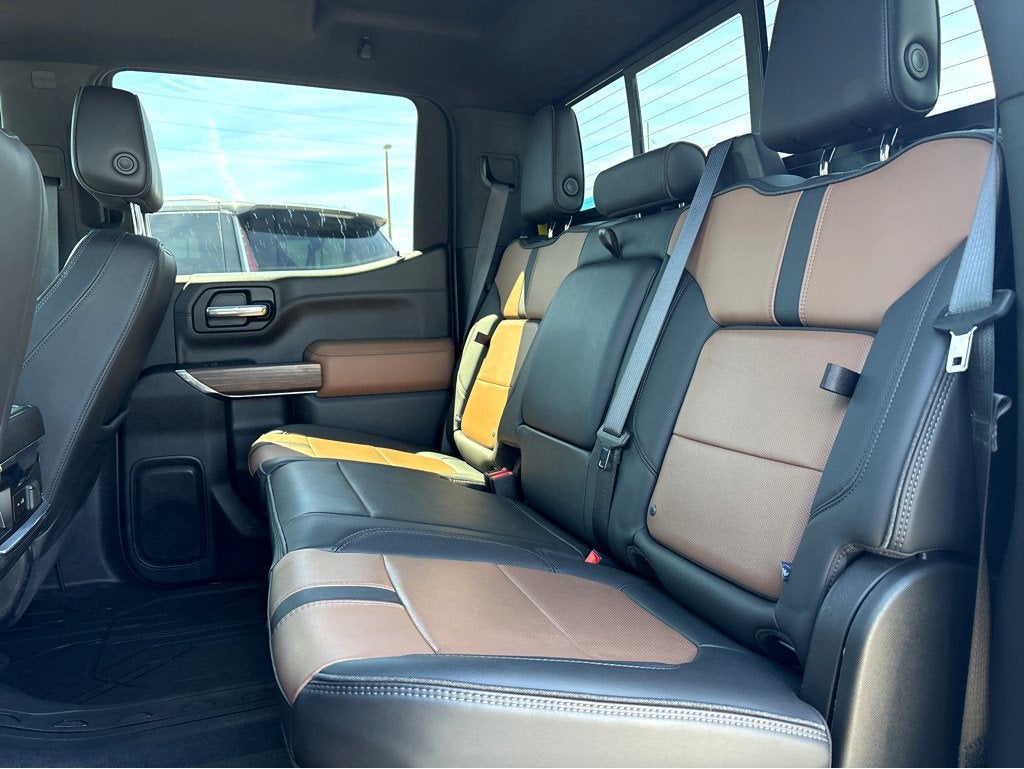 2022 Chevrolet Silverado 1500 LTD High Country