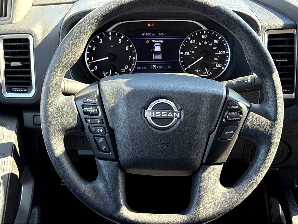 2024 Nissan Frontier SV