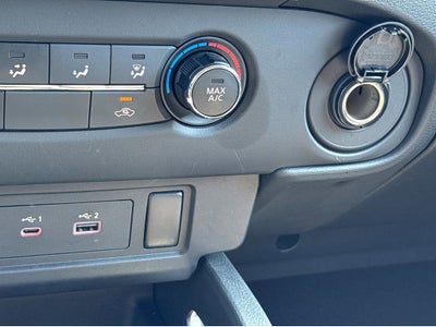 2024 Nissan Frontier SV