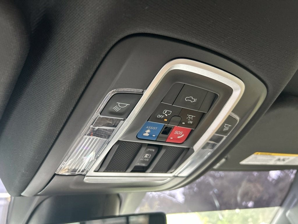 2021 RAM 1500 Base