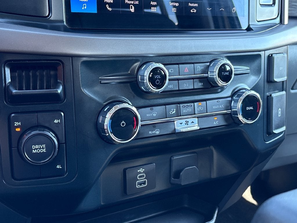 2025 Ford F-150 Base