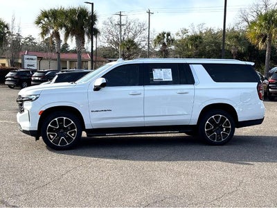 2023 Chevrolet Suburban LT
