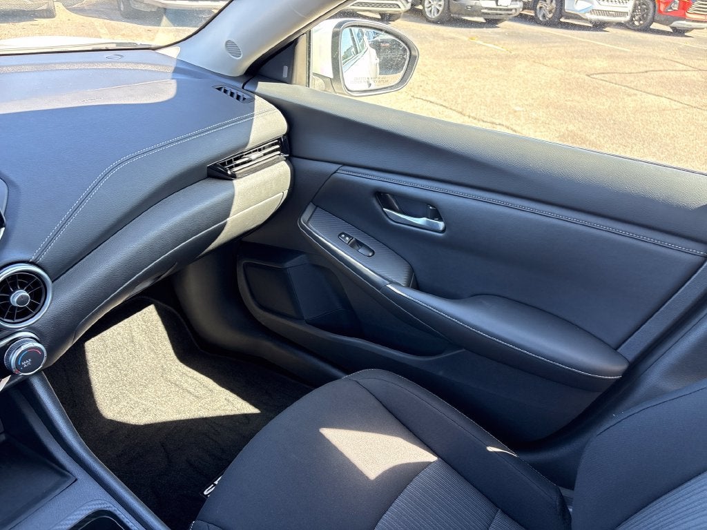 2023 Nissan Sentra Base