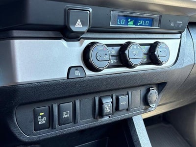 2022 Toyota Tacoma 2WD SR5