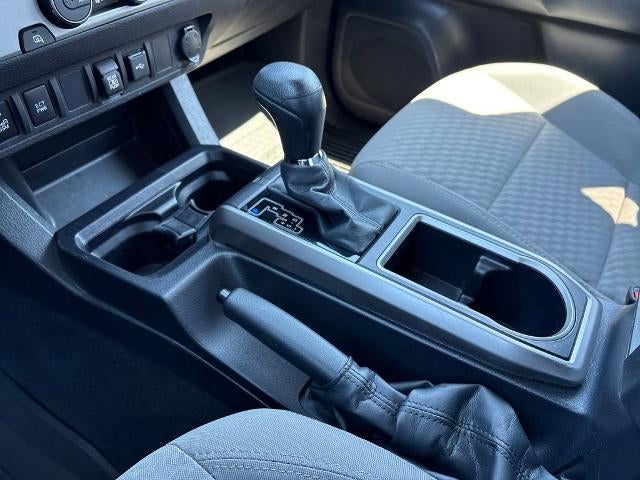 2022 Toyota Tacoma 2WD SR5