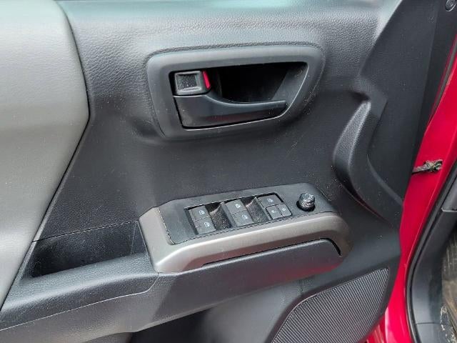2022 Toyota Tacoma 2WD SR5