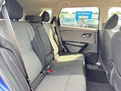 2023 Nissan Rogue Base
