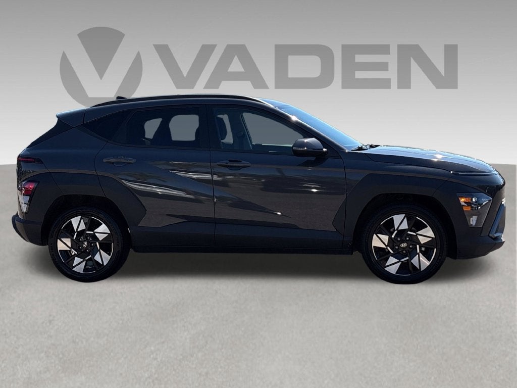 2024 Hyundai KONA Base