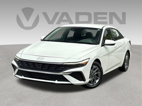 2024 Hyundai ELANTRA Base
