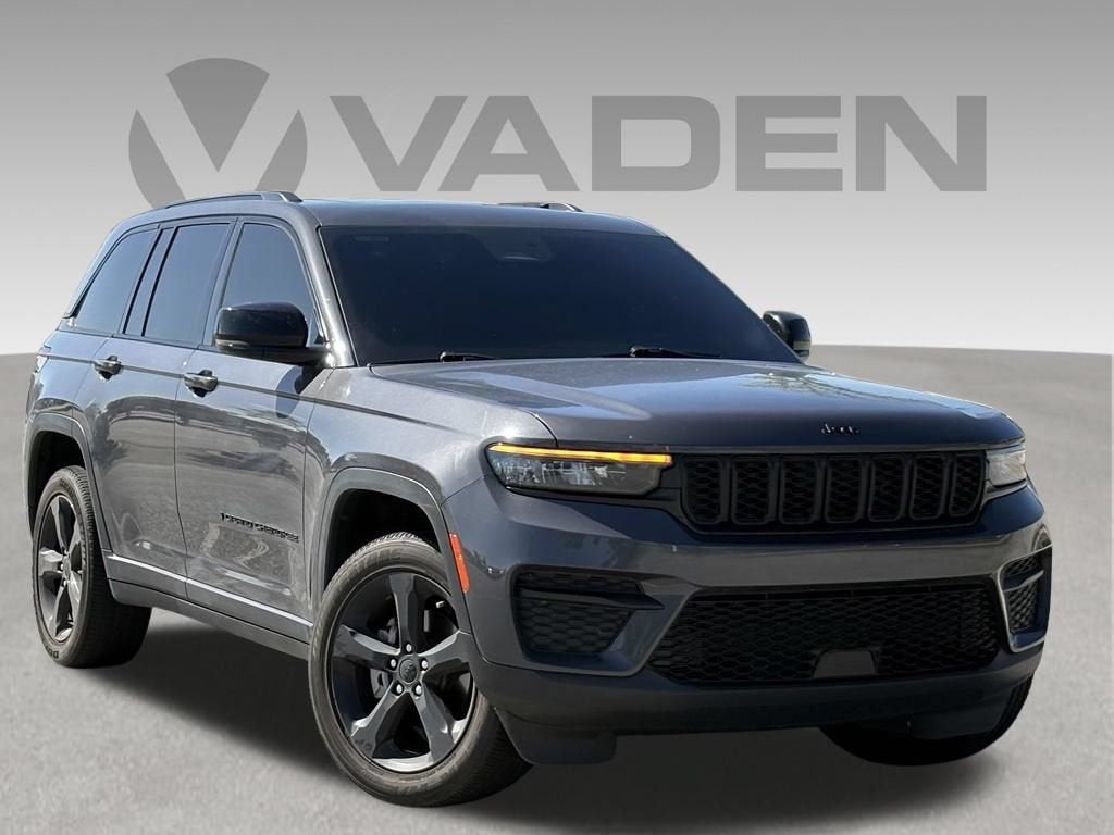 2024 Jeep Grand Cherokee Base