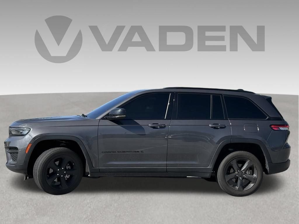 2024 Jeep Grand Cherokee Base