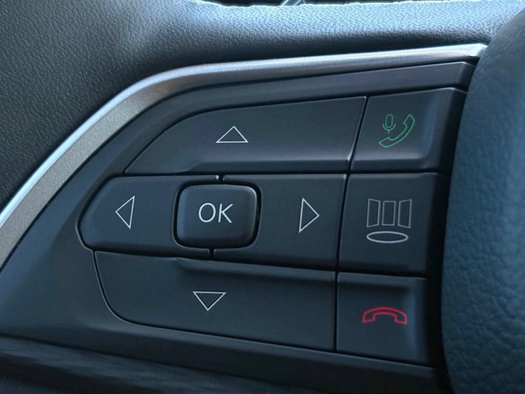 2024 Jeep Grand Cherokee Base