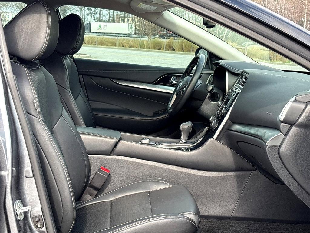 2022 Nissan Maxima SV