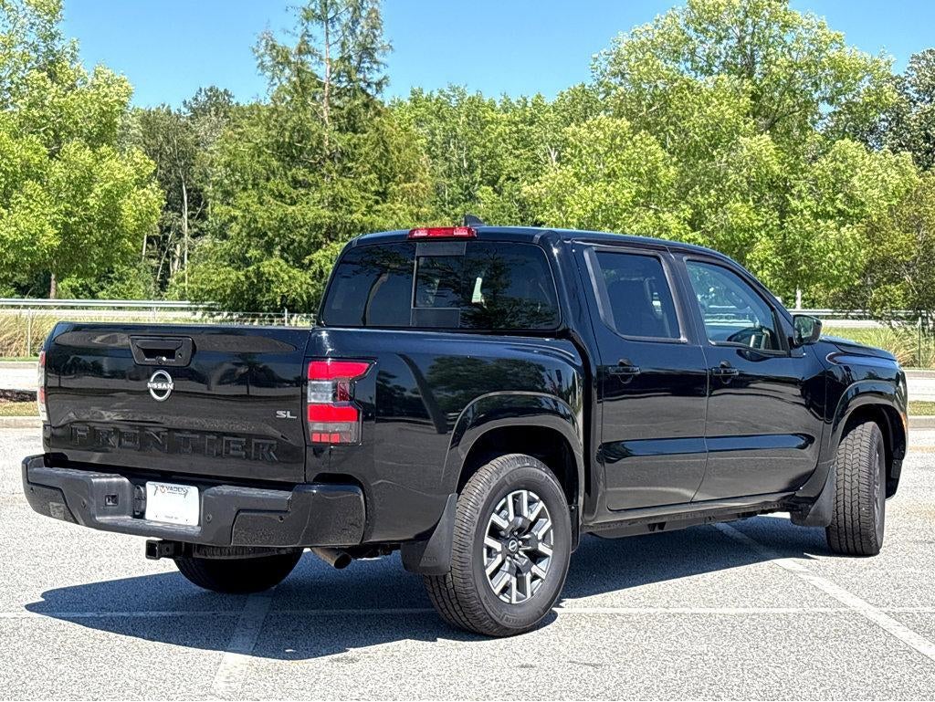 2024 Nissan Frontier SL