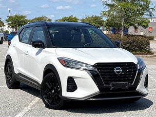 2023 Nissan Kicks SR