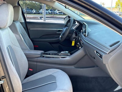 2020 Hyundai SONATA SE