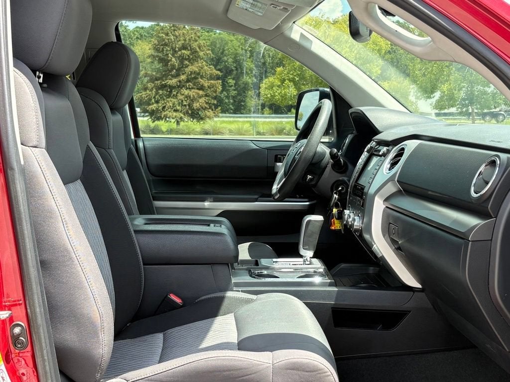 2017 Toyota Tundra 2WD Base