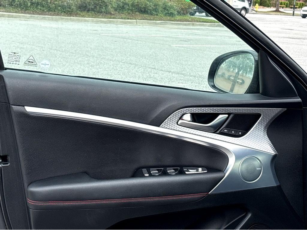 2023 Genesis G70 2.0T