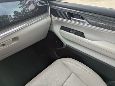 2022 Jeep Wagoneer Series III 4x4