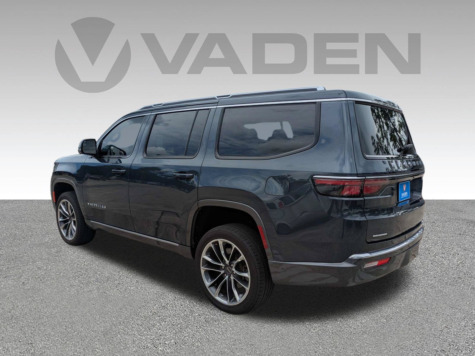 2022 Jeep Wagoneer Series III 4x4