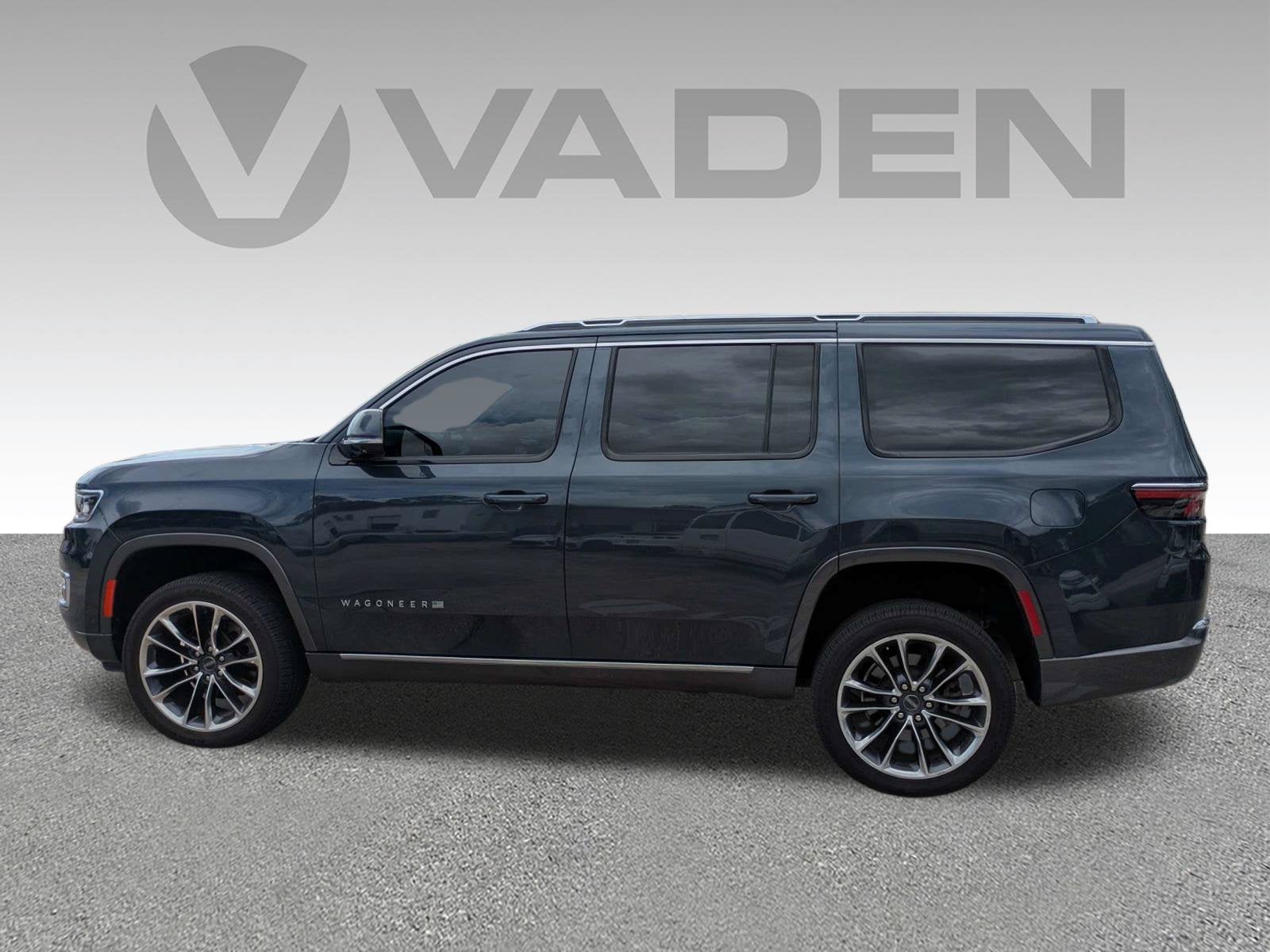 2022 Jeep Wagoneer Series III 4x4