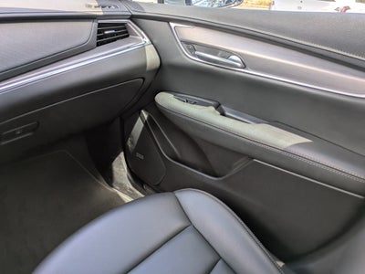 2023 Cadillac XT5 Luxury