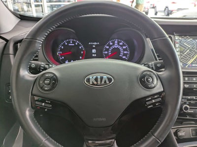 2017 Kia K900 Premium 3.8L