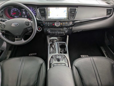 2017 Kia K900 Premium 3.8L