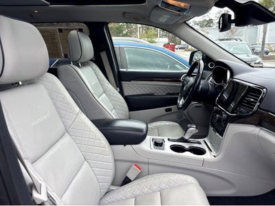 2019 Jeep Grand Cherokee Summit