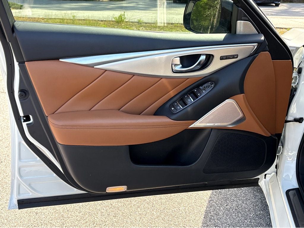 2024 INFINITI Q50 LUXE
