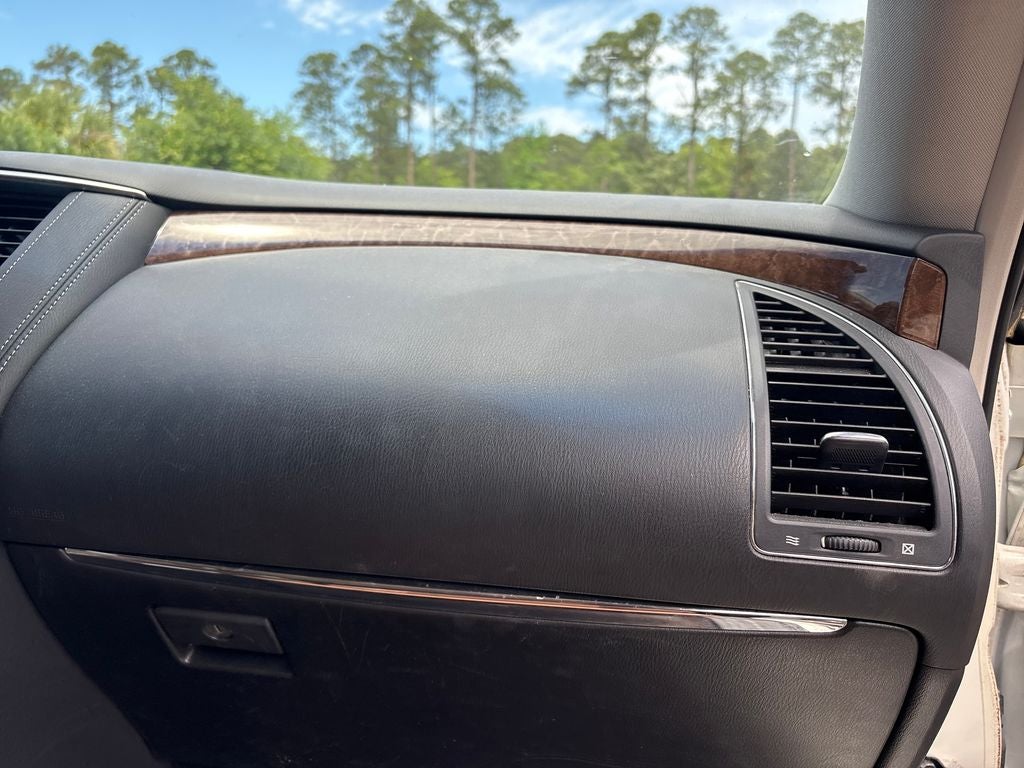 2016 INFINITI QX80 Base