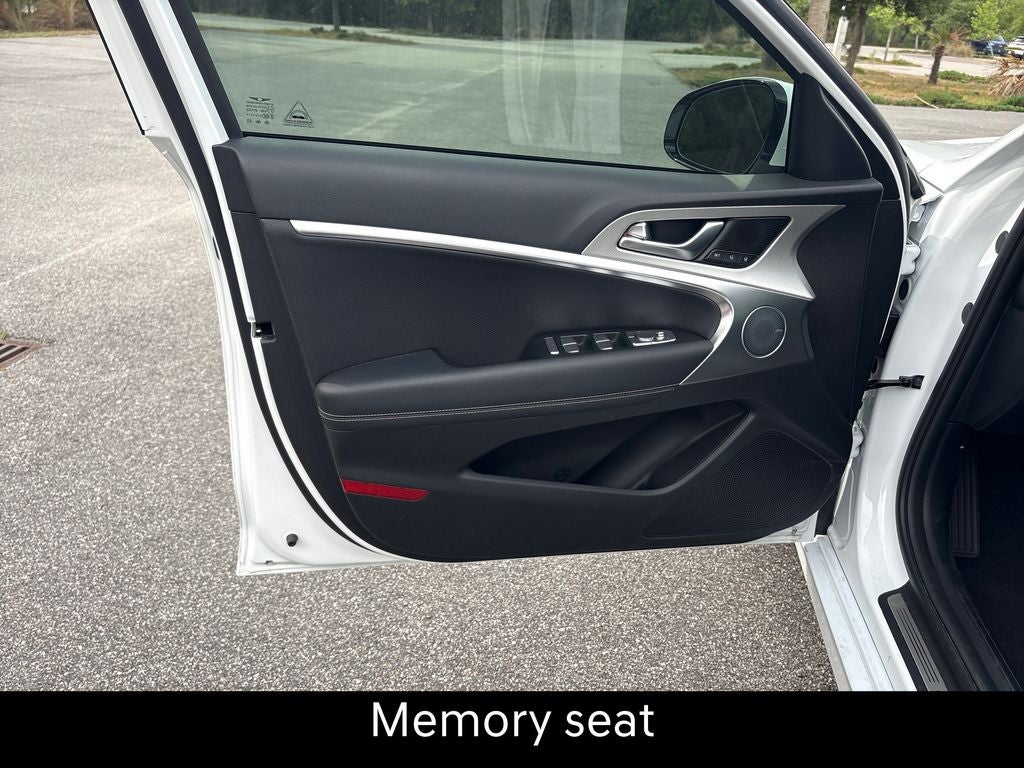 2026 Genesis G70 2.5T Prestige