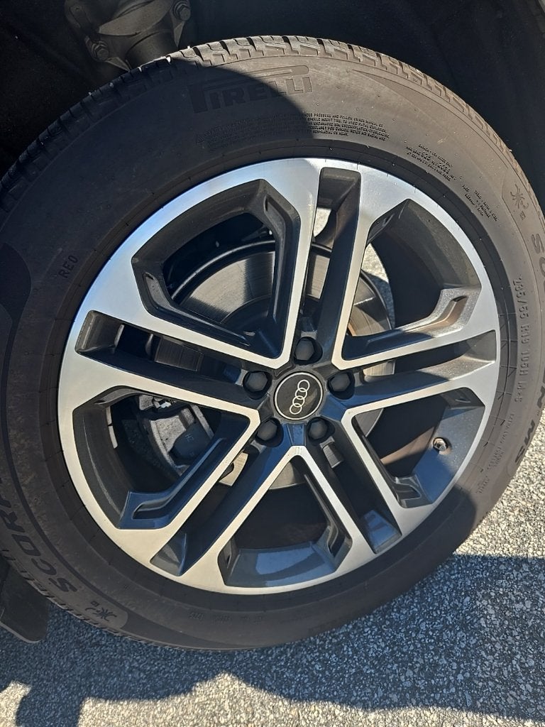 2025 Audi Q5 2.0T Premium Plus quattro