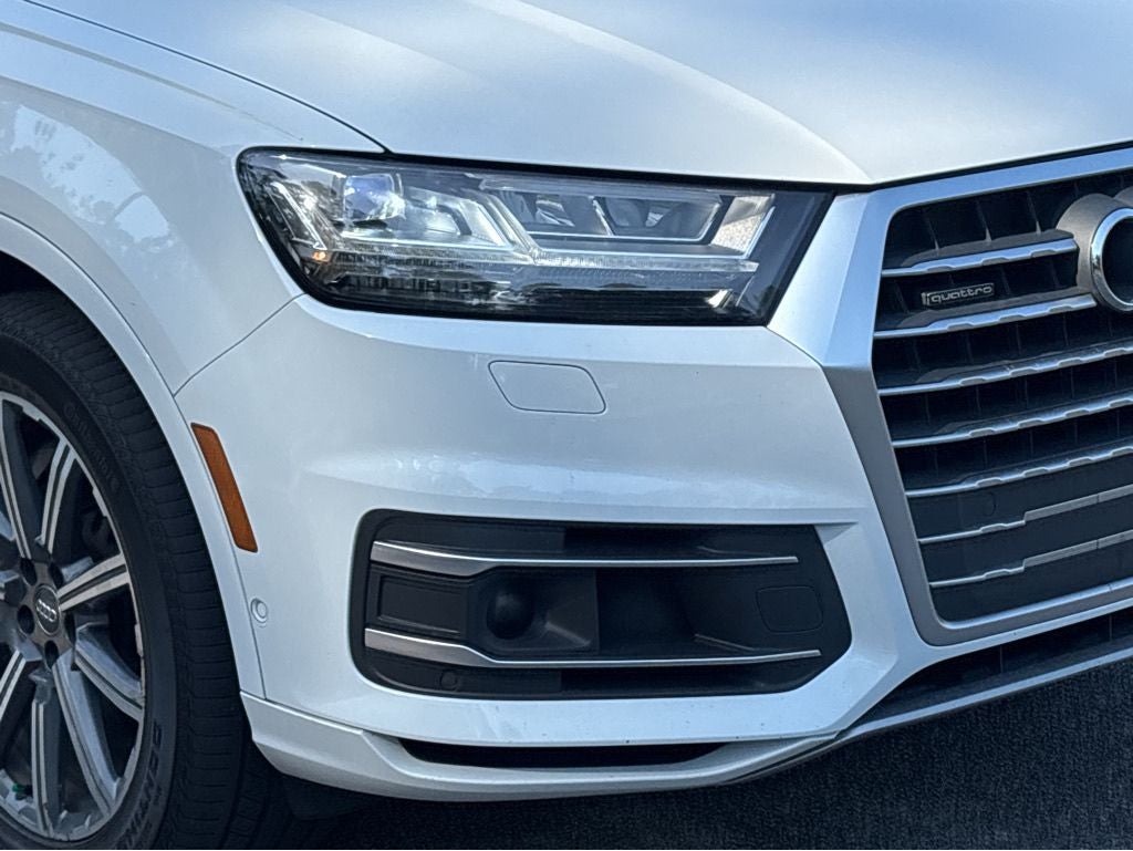 2019 Audi Q7 55 Premium Plus quattro